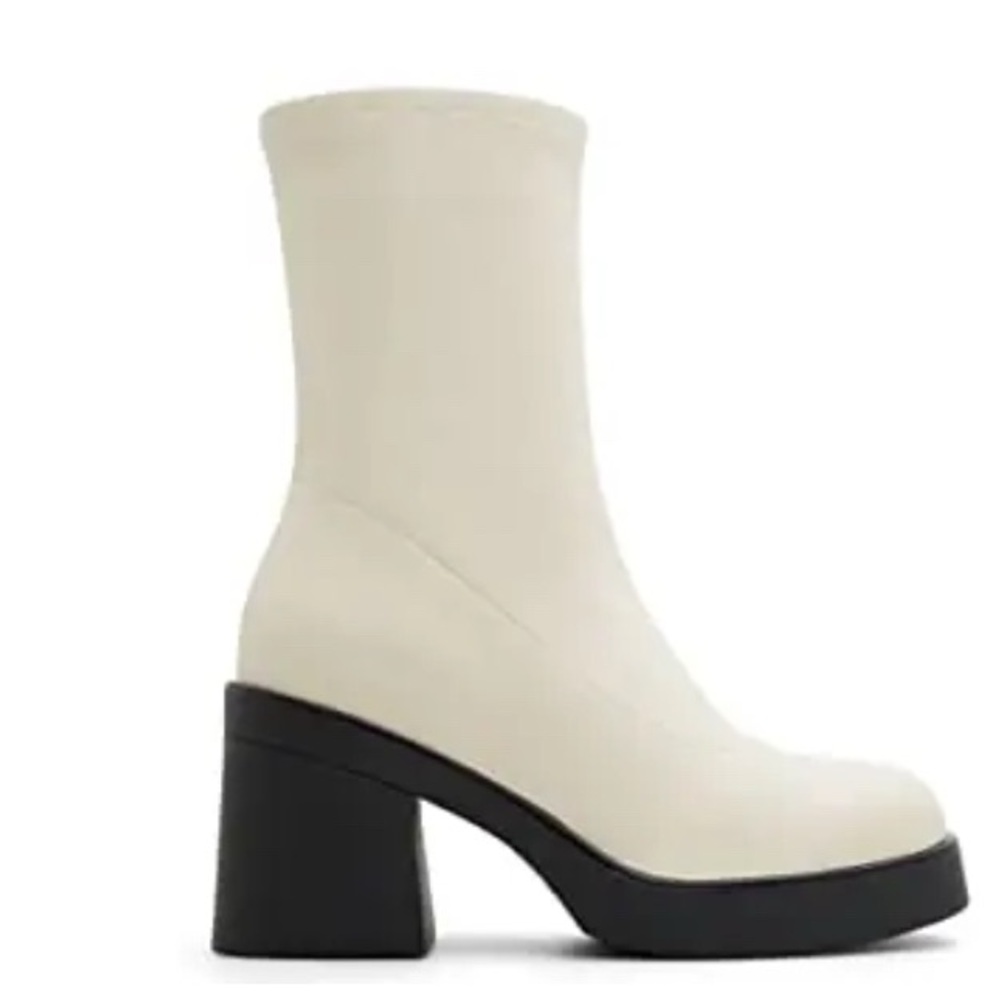 CALL IT SPRING Steffanie Chunky-Heeled Vegan-Leather Ecru Boots size US 6